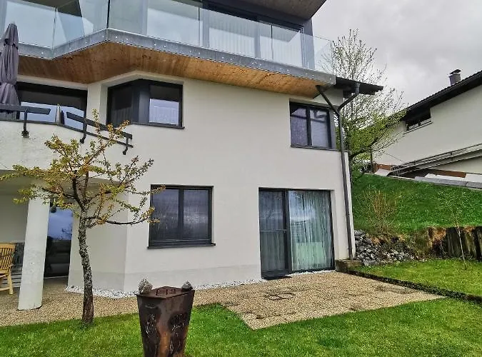 7 Heaven Apartment *